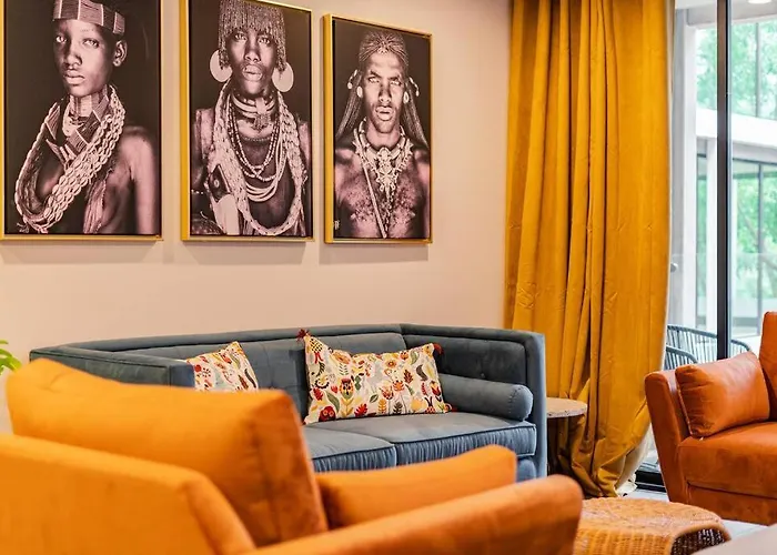 Apartment African Vibes, Roof Top/gym, Across Parque Espana