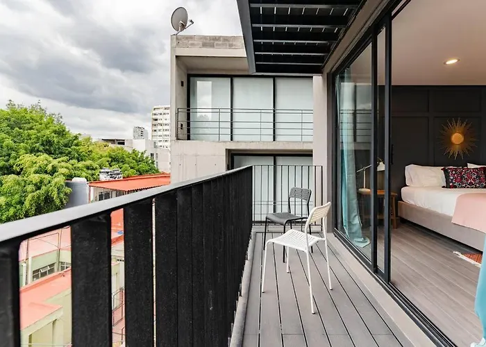 African Vibes, Roof Top/gym, Across Parque España Apartamento *